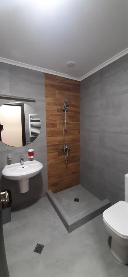 Happy Stay Hotel Кутаїсі Екстер'єр фото