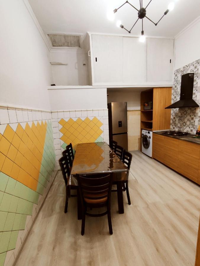 Happy Stay Hotel Кутаїсі Екстер'єр фото