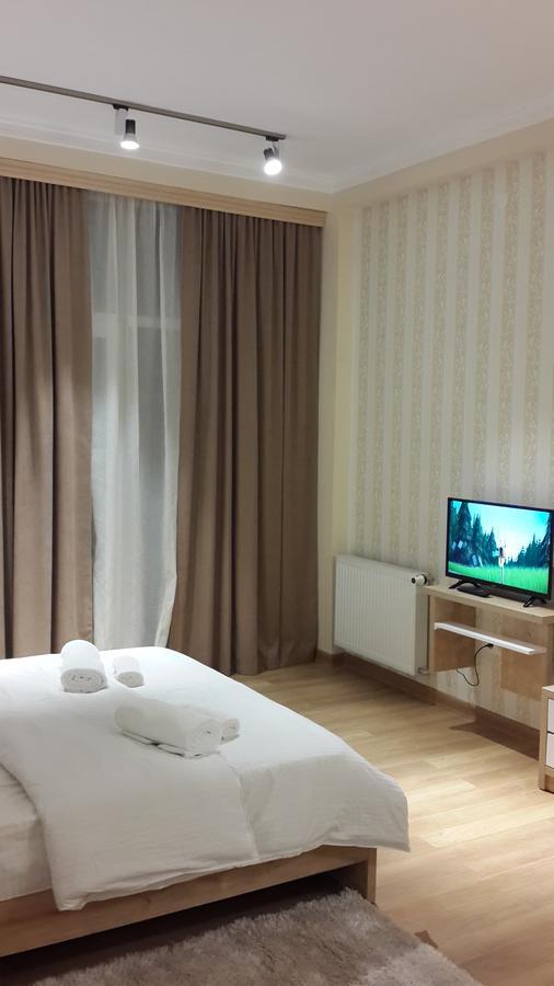 Happy Stay Hotel Кутаїсі Екстер'єр фото